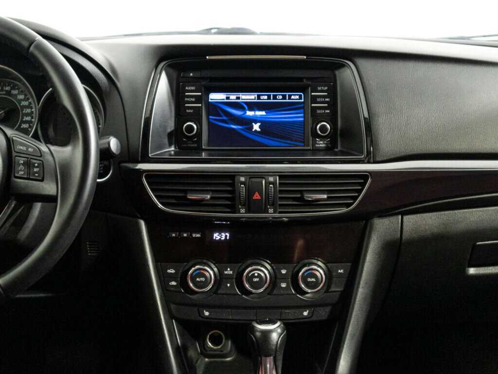 Купить Mazda 6 с пробегом. Фото: #13