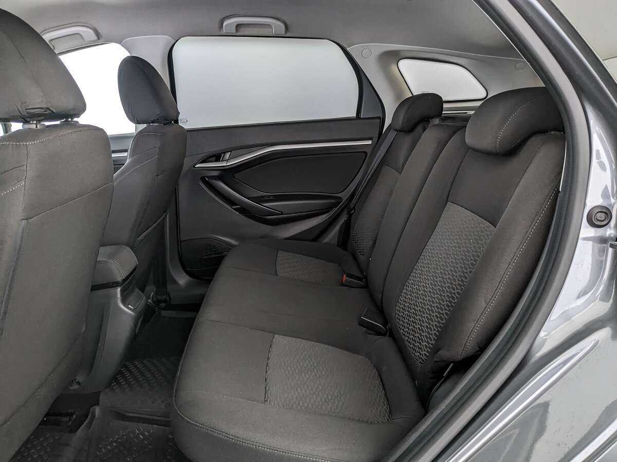 Купить Lada (ВАЗ) Vesta с пробегом. Фото: #13