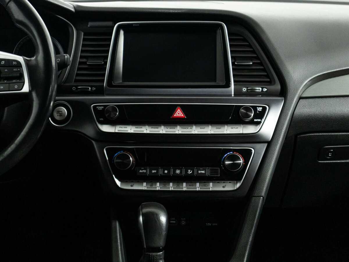 Купить Hyundai Sonata с пробегом. Фото: #13