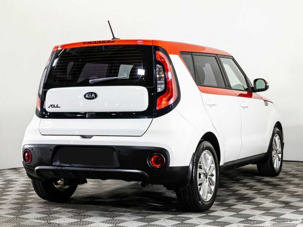 Купить Kia Soul с пробегом. Фото: #3