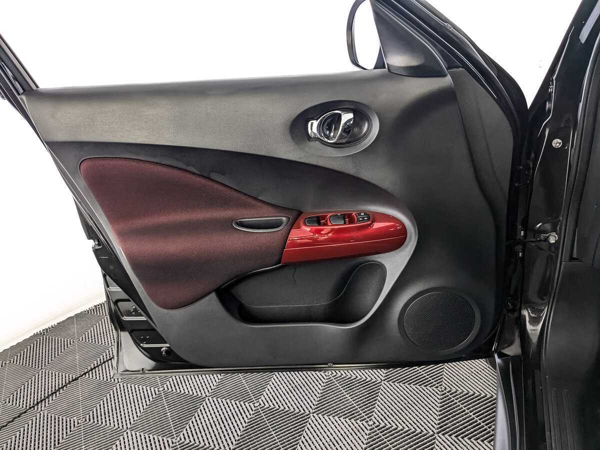 Купить Nissan Juke с пробегом. Фото: #14