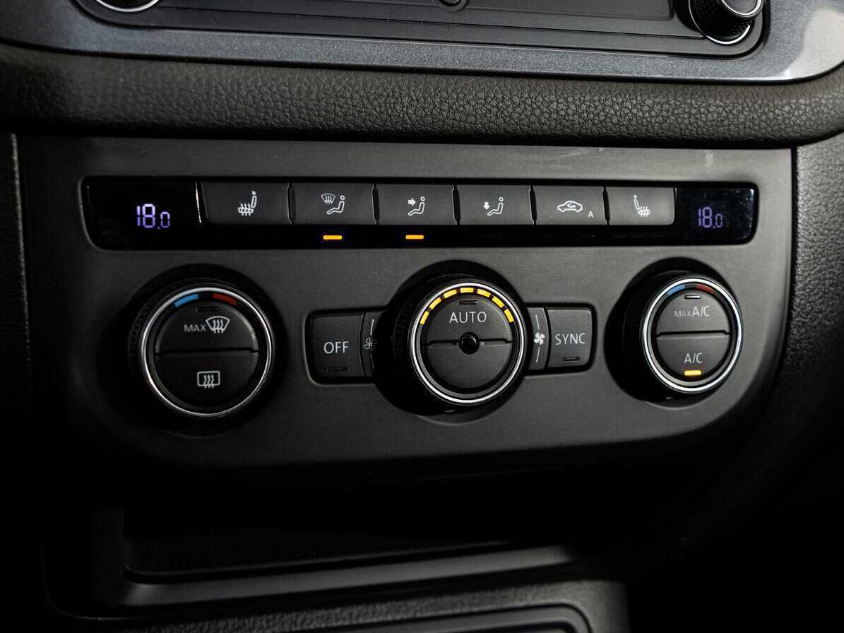 Купить Volkswagen Tiguan с пробегом. Фото: #14