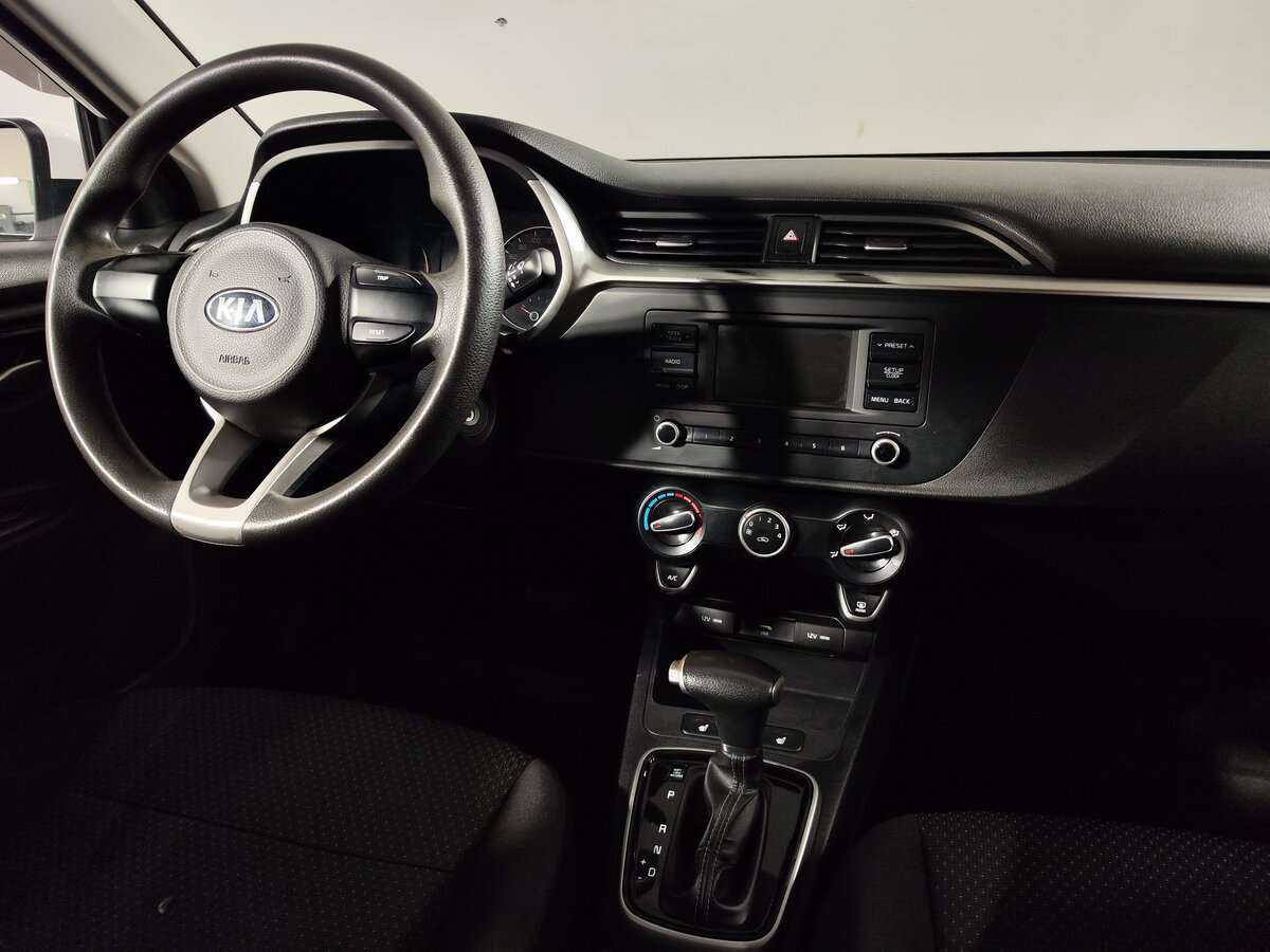 Купить Kia Rio с пробегом. Фото: #19