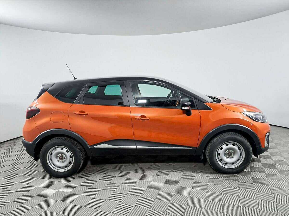 Купить Renault Kaptur с пробегом. Фото: #3