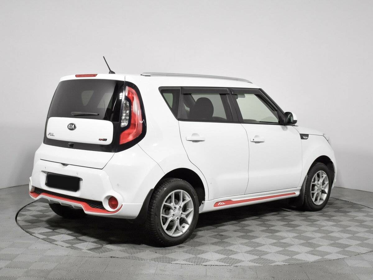 Купить Kia Soul с пробегом. Фото: #4