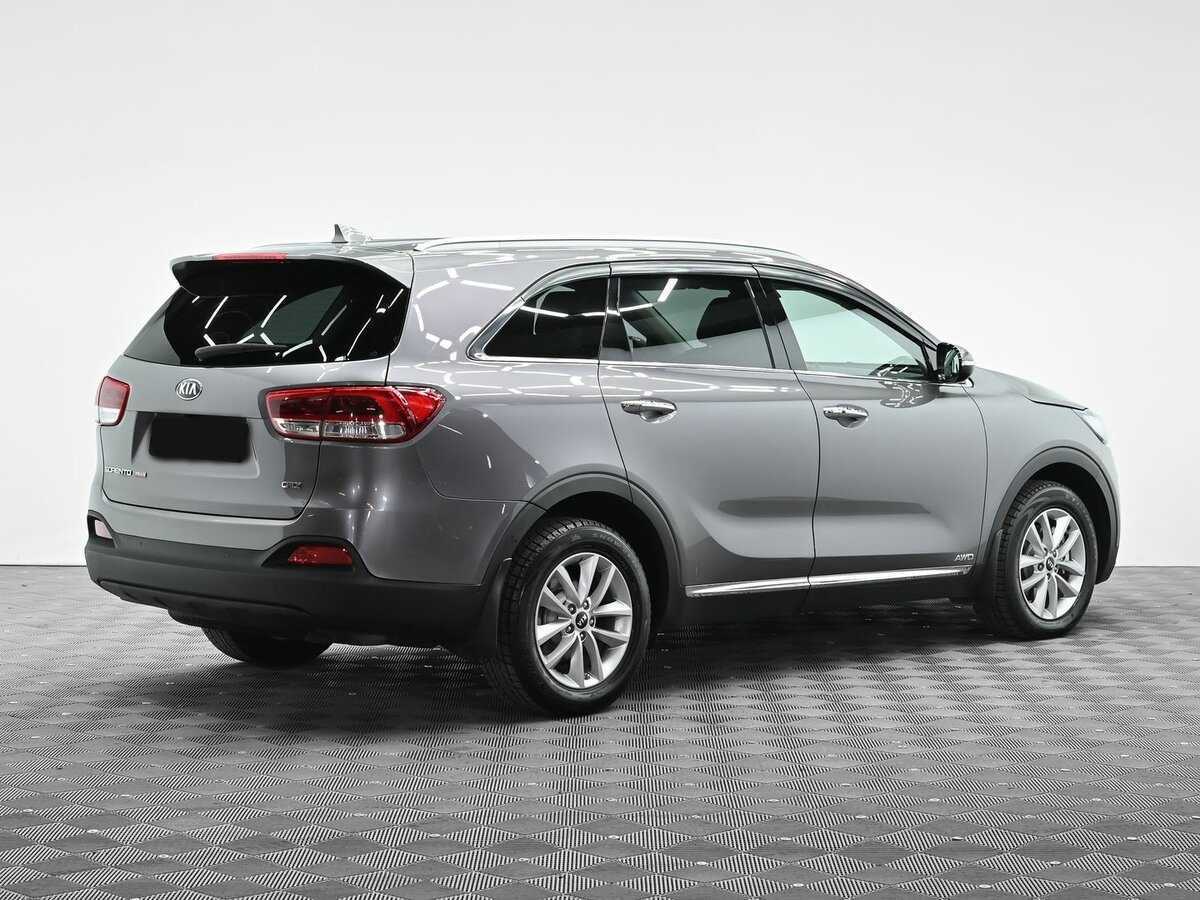 Купить Kia Sorento с пробегом. Фото: #3