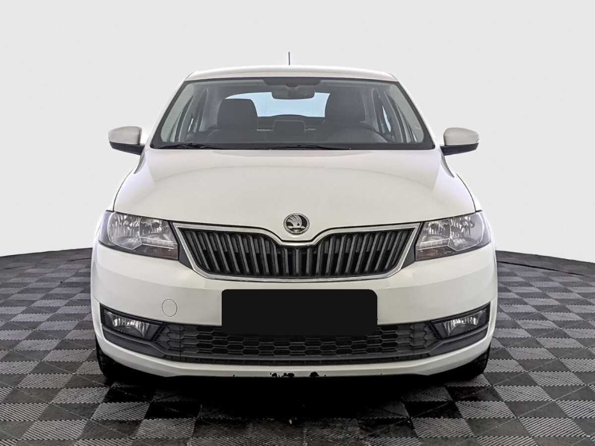 Купить Skoda Rapid с пробегом. Фото: #1