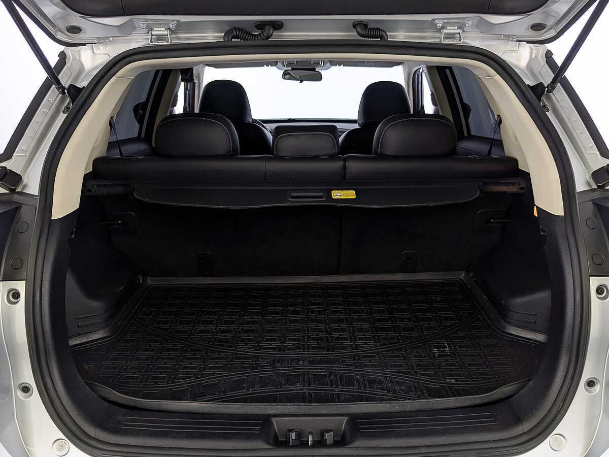 Купить Geely Atlas с пробегом. Фото: #9