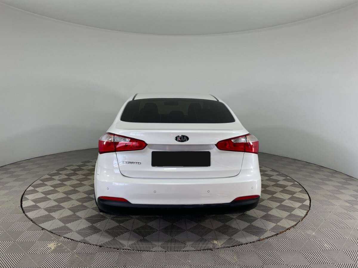Купить Kia Cerato с пробегом. Фото: #4