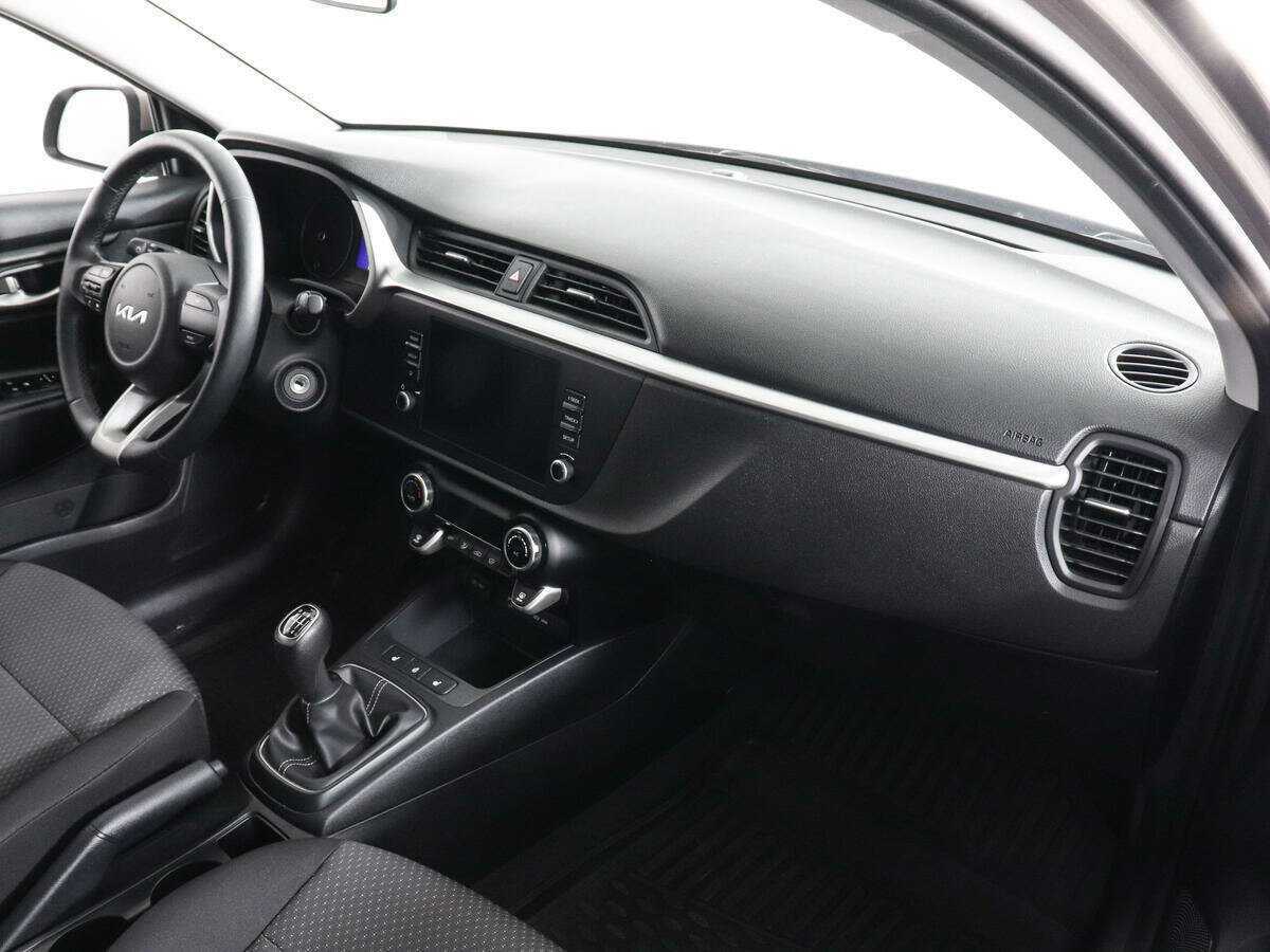 Купить Kia Rio с пробегом. Фото: #9
