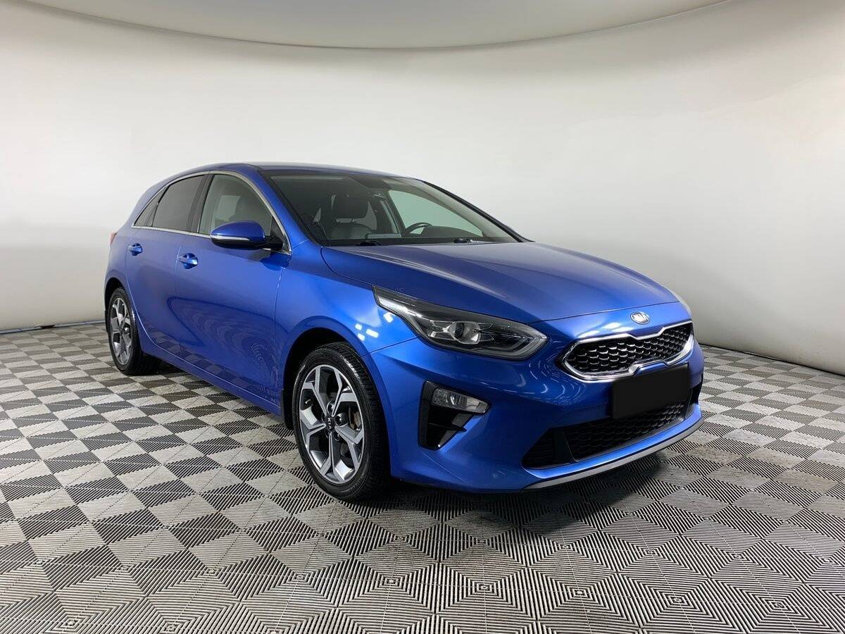 Купить Kia Ceed с пробегом. Фото: #2