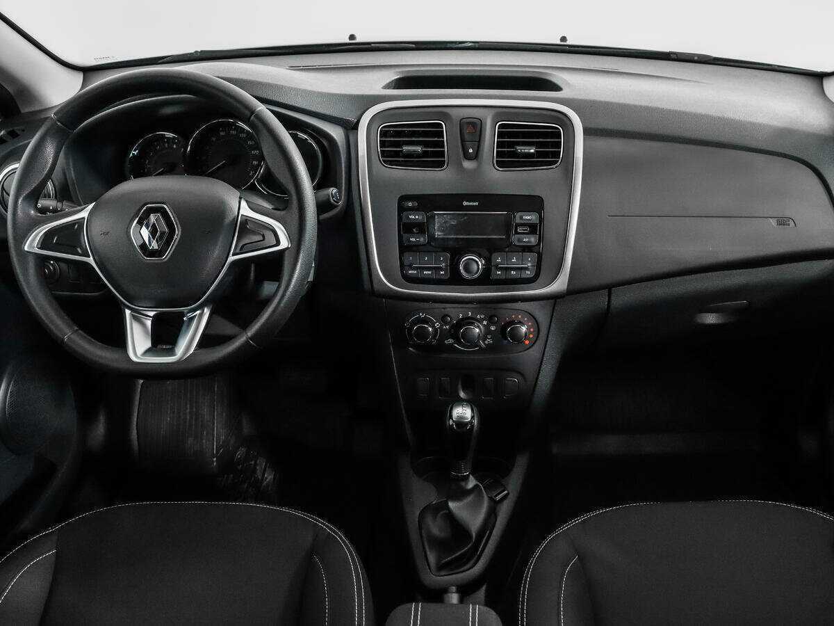 Купить Renault Logan с пробегом. Фото: #11