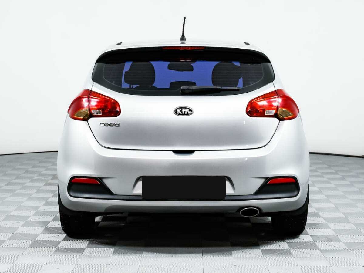 Купить Kia Ceed с пробегом. Фото: #5