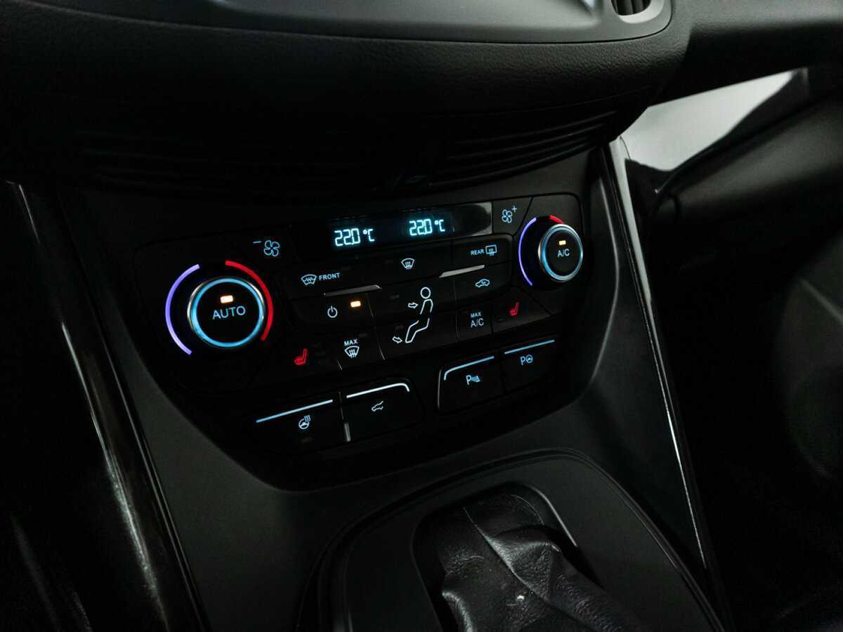 Купить Ford Kuga с пробегом. Фото: #18