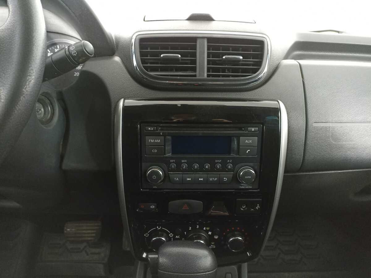 Купить Nissan Terrano с пробегом. Фото: #12