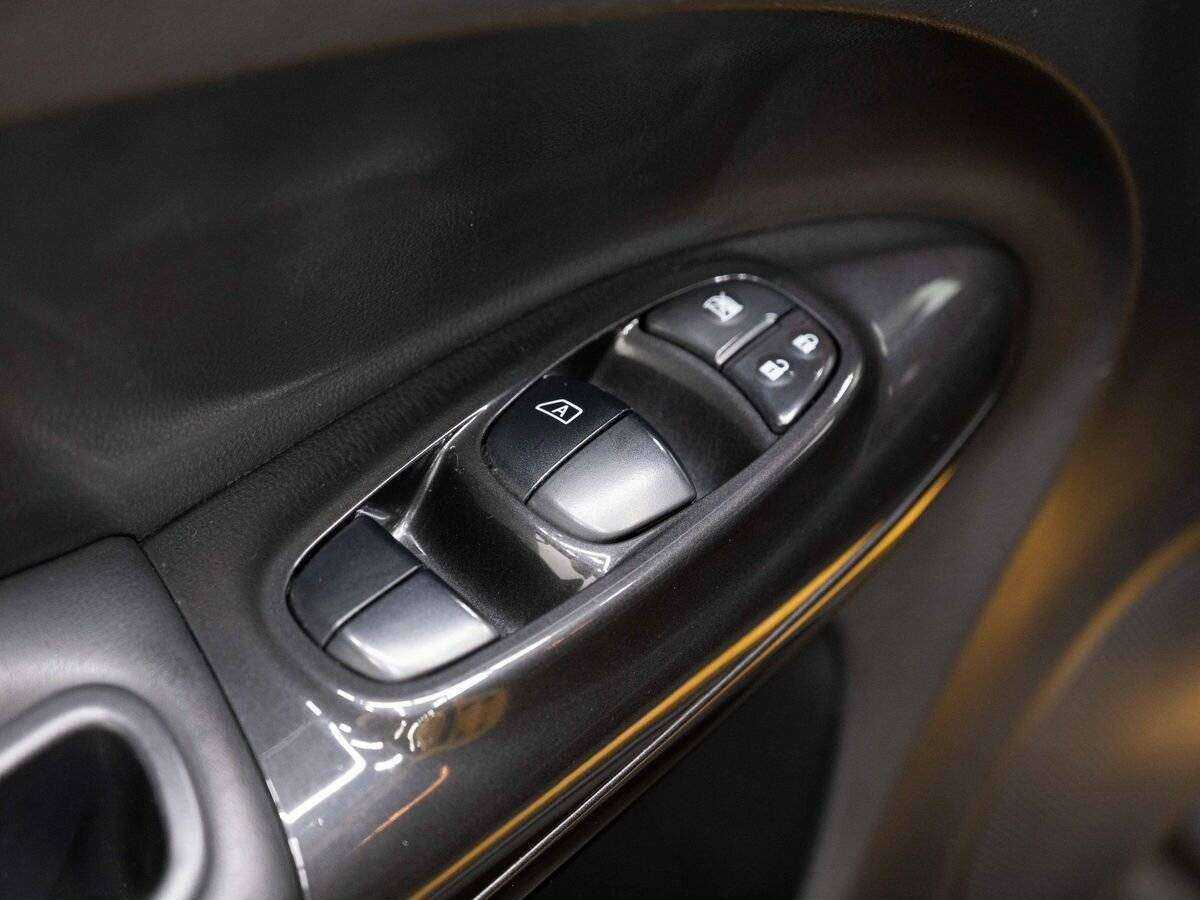 Купить Nissan Juke с пробегом. Фото: #17