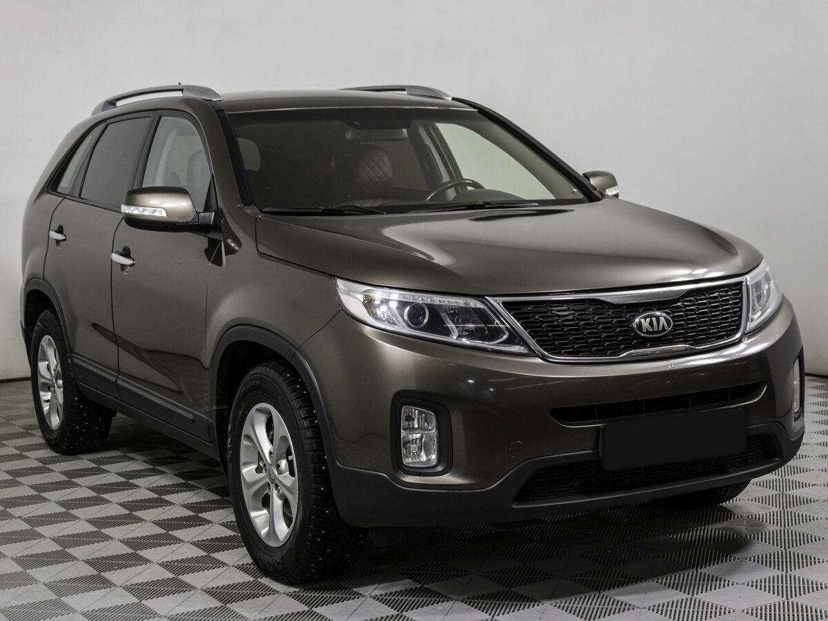 Купить Kia Sorento с пробегом. Фото: #2