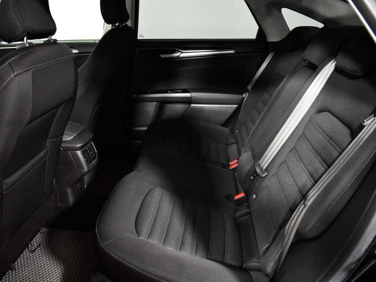 Купить Ford Mondeo с пробегом. Фото: #9