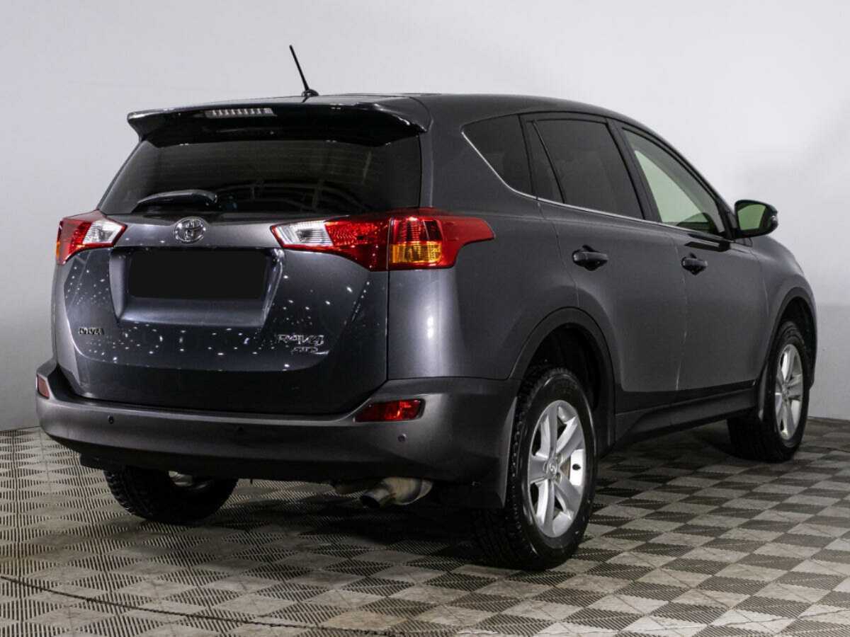 Купить Toyota RAV4 с пробегом. Фото: #4