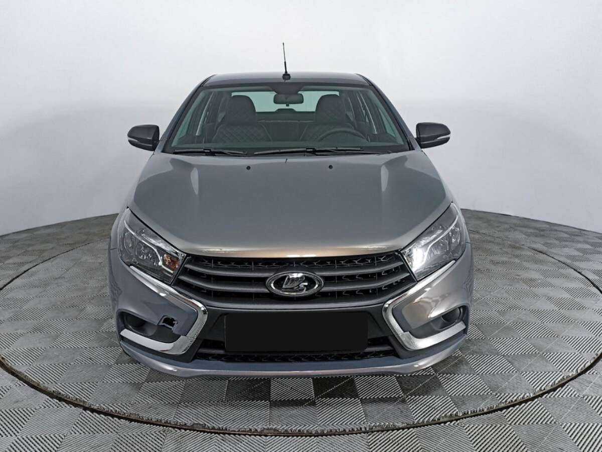 Купить Lada (ВАЗ) Vesta с пробегом. Фото: #1