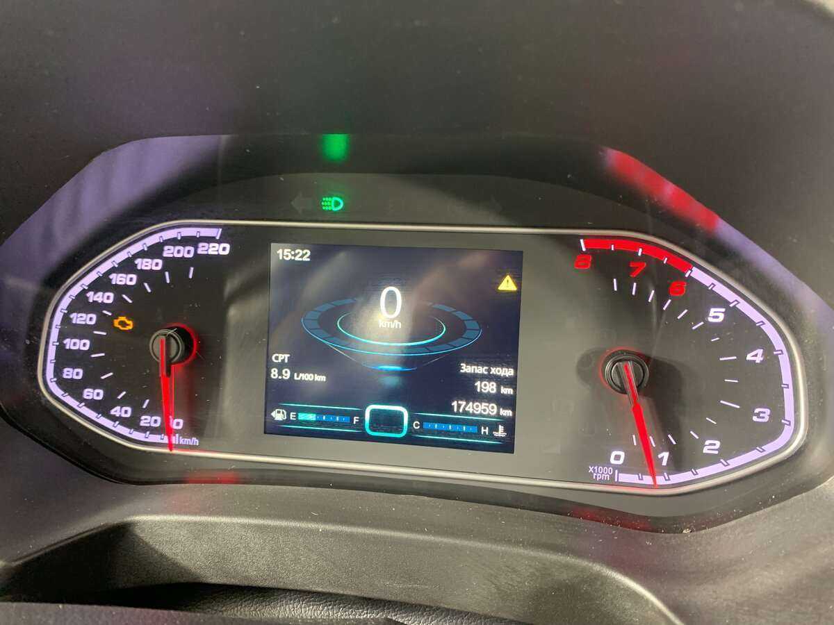 Купить Chery Tiggo 7 с пробегом. Фото: #14