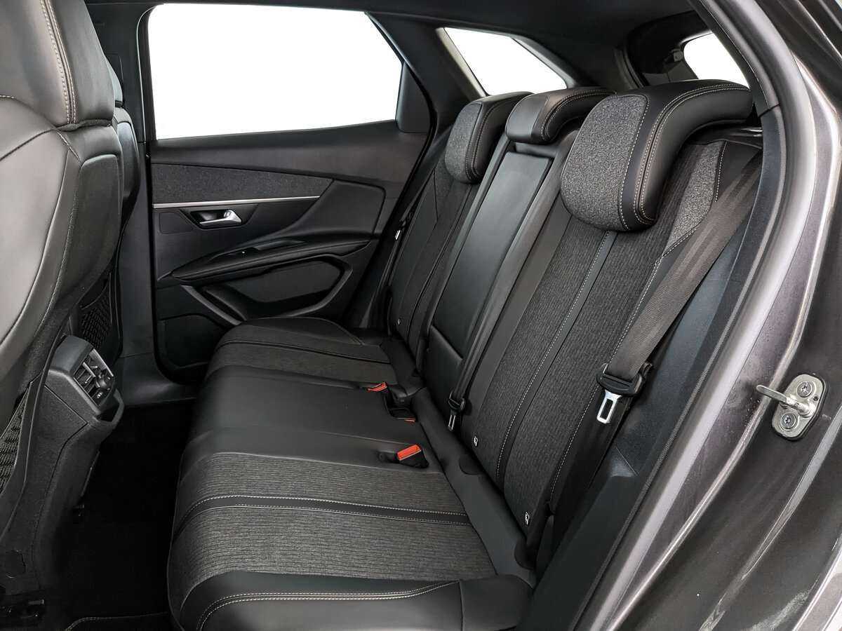 Купить Peugeot 3008 с пробегом. Фото: #12