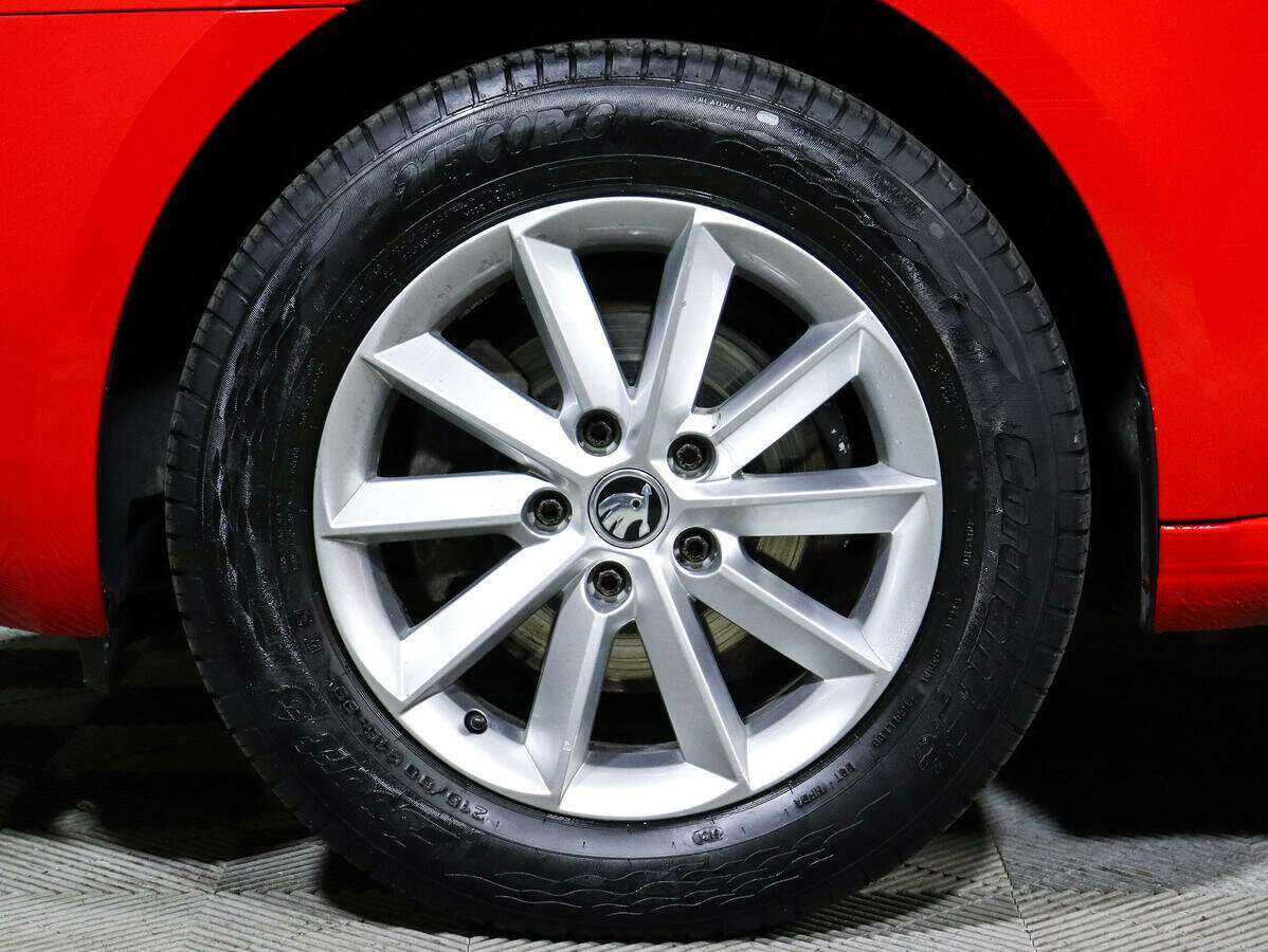 Купить Skoda Octavia с пробегом. Фото: #13