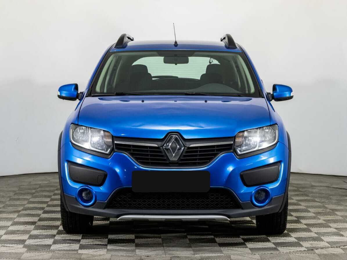 Купить Renault Sandero с пробегом. Фото: #1