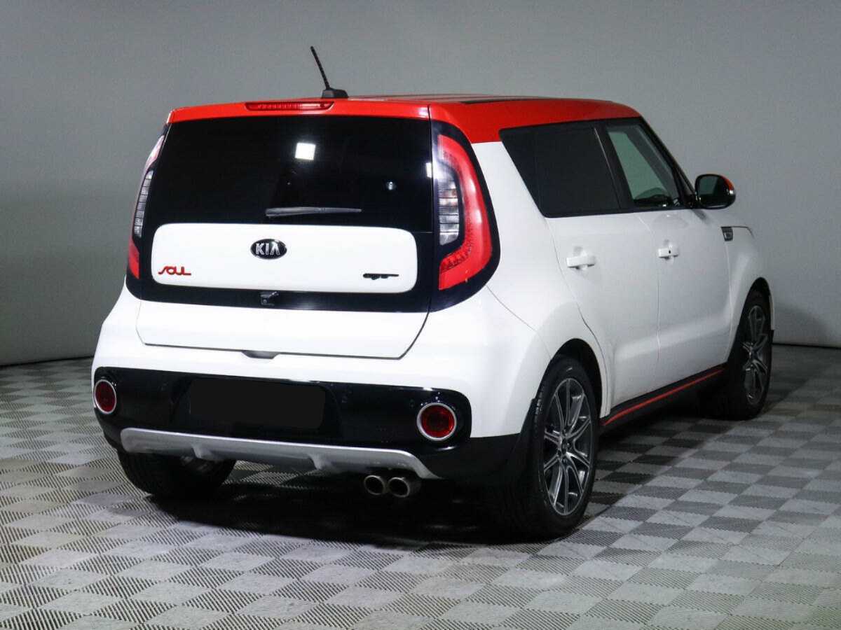 Купить Kia Soul с пробегом. Фото: #3