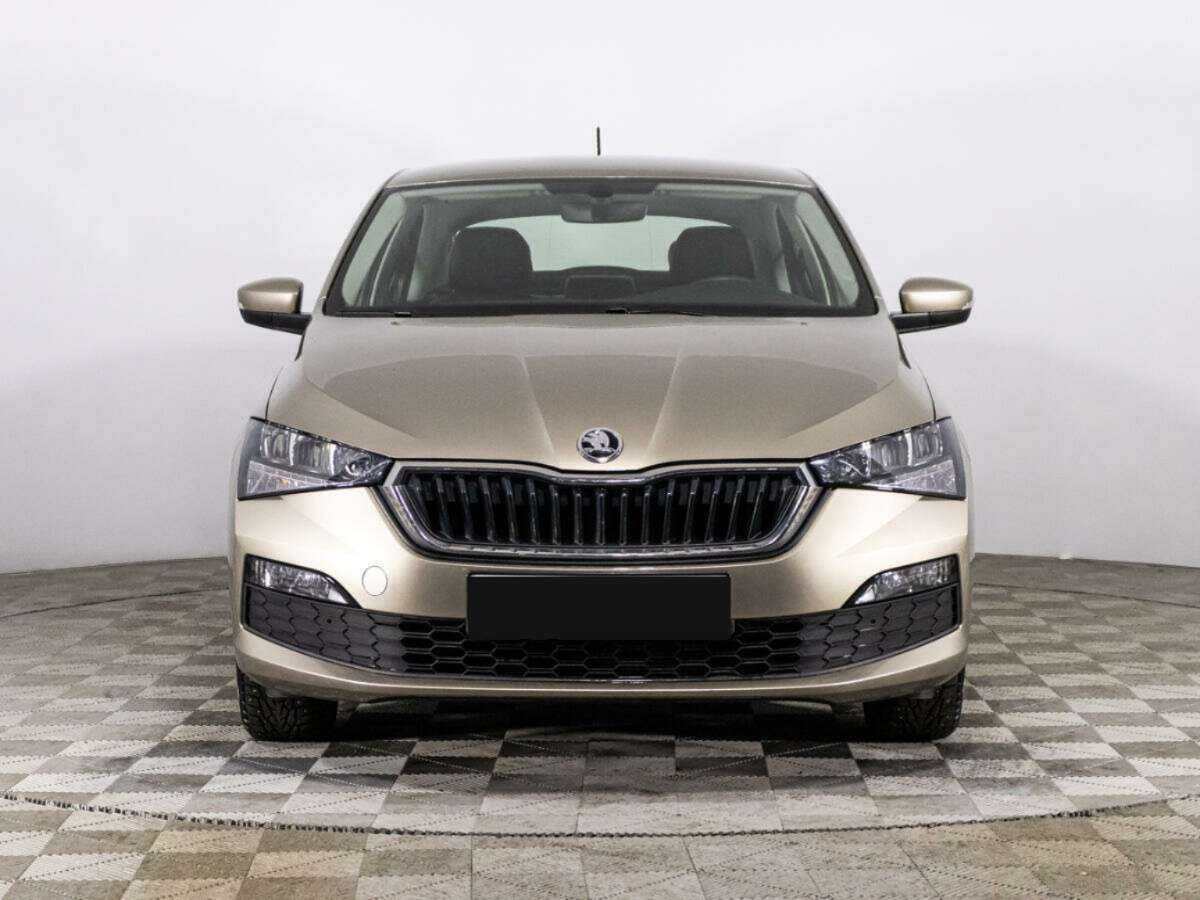 Купить Skoda Rapid с пробегом. Фото: #1
