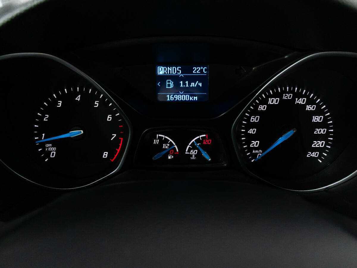 Купить Ford Focus с пробегом. Фото: #11