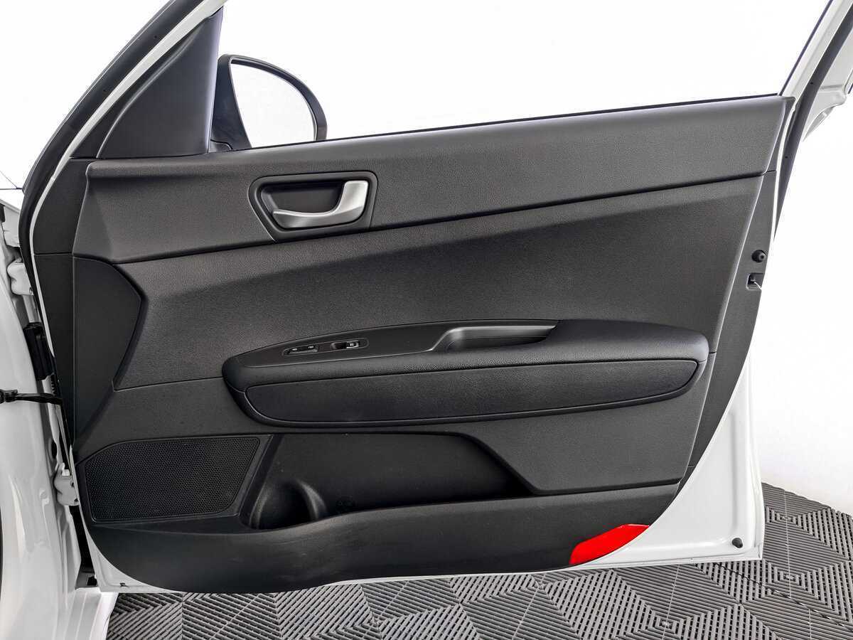Купить Kia Optima с пробегом. Фото: #19