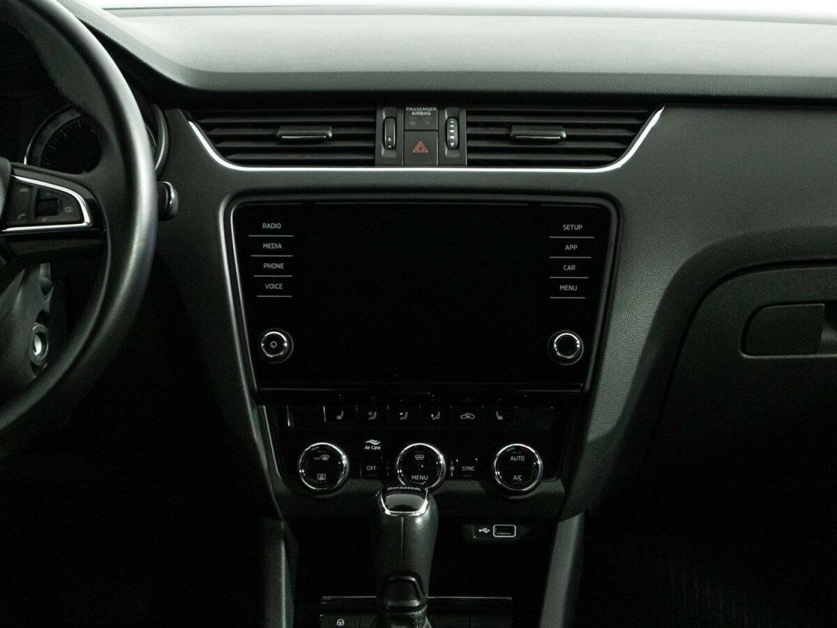 Купить Skoda Octavia с пробегом. Фото: #13