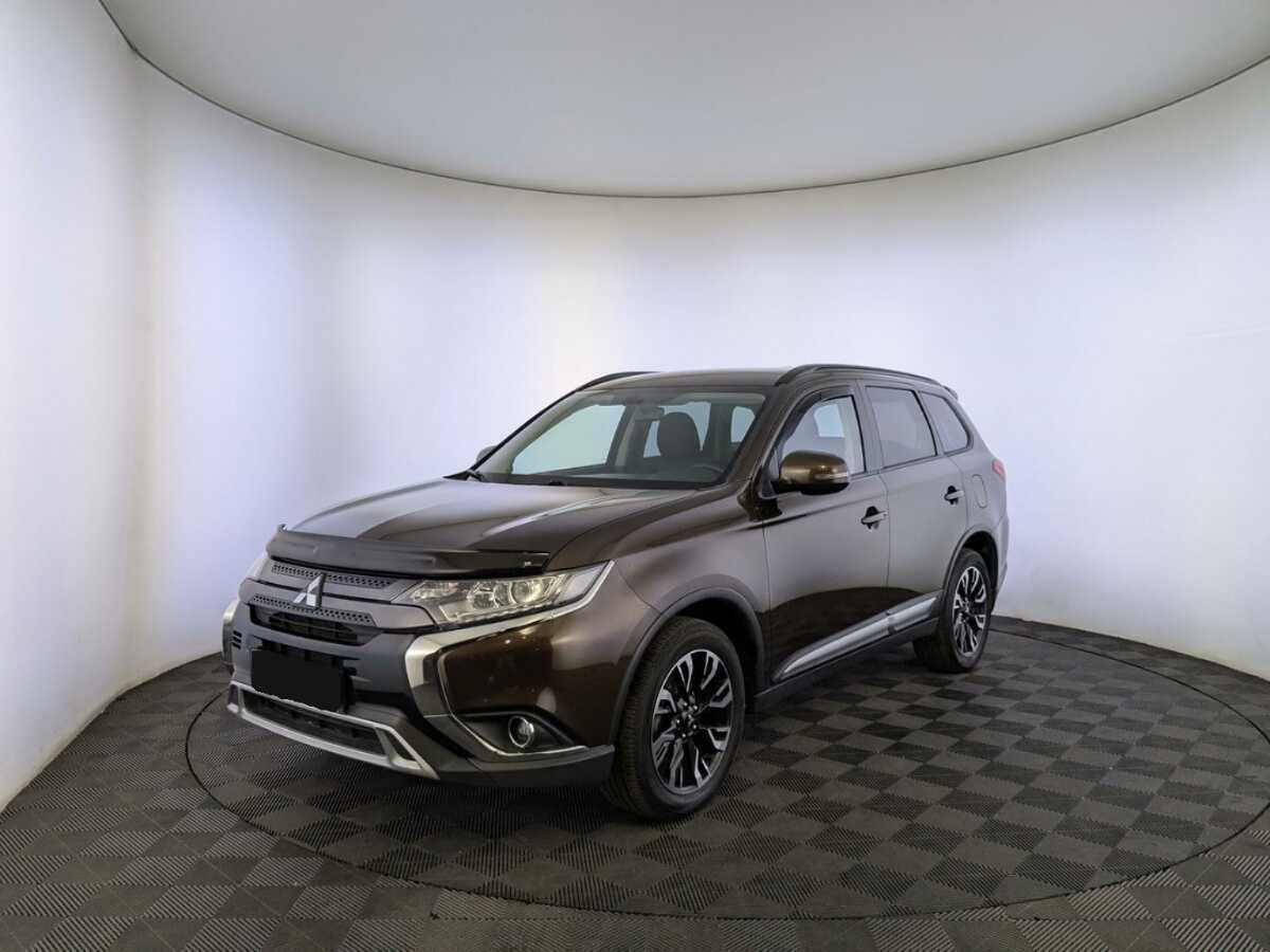 Купить Mitsubishi Outlander с пробегом. Посмотреть фото