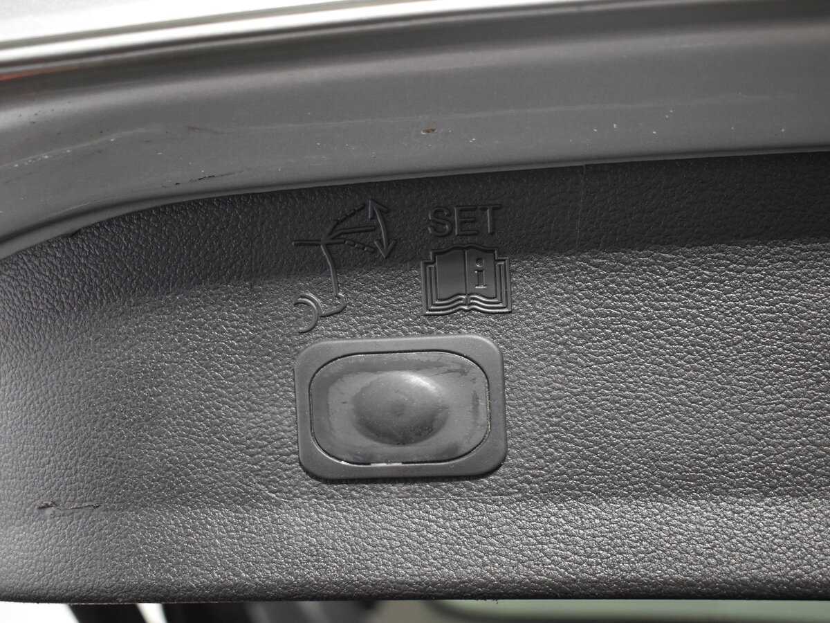 Купить Ford Kuga с пробегом. Фото: #18