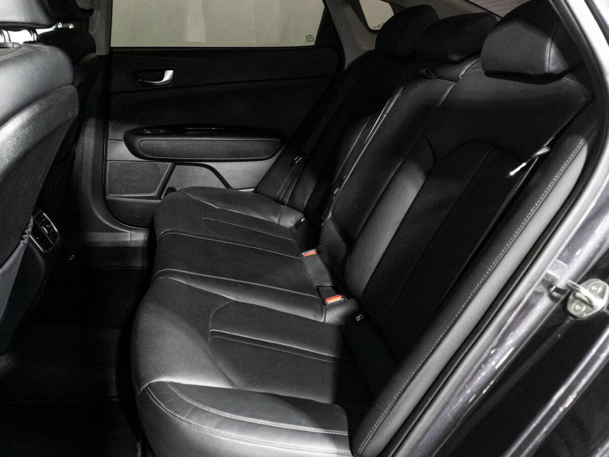 Купить Kia Optima с пробегом. Фото: #9