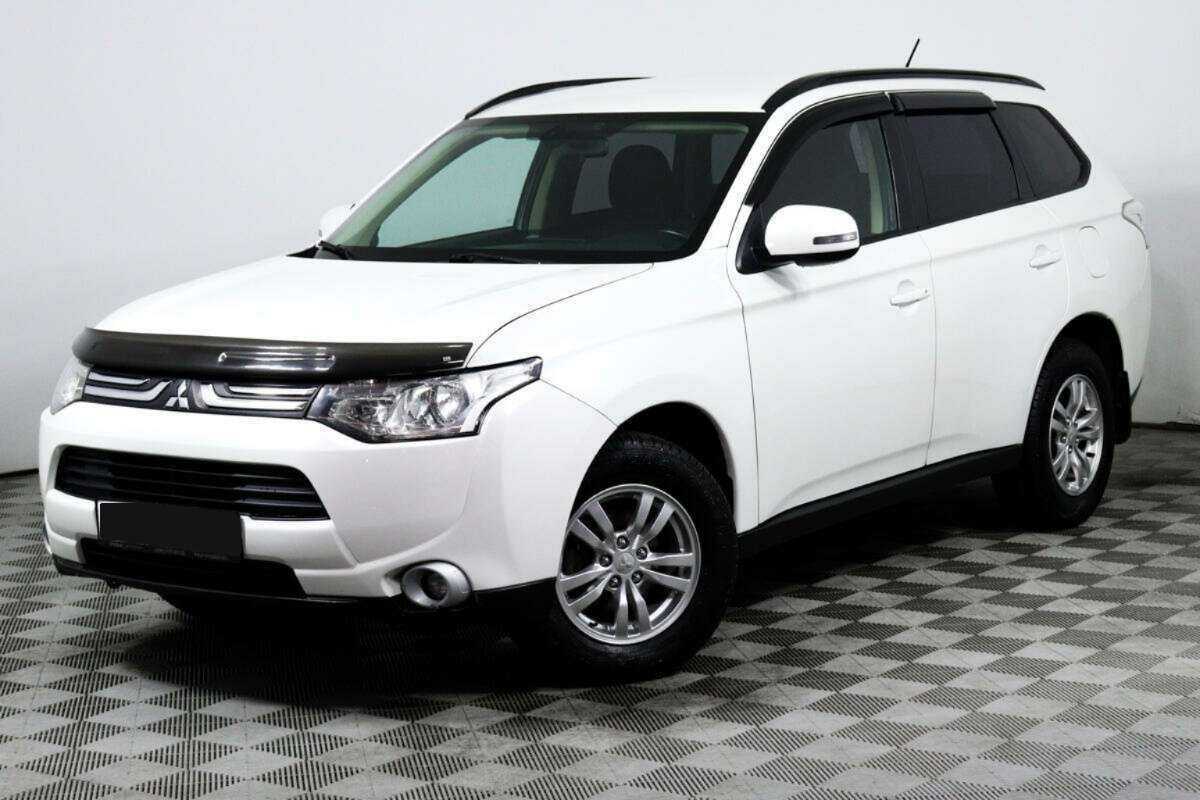 Купить Mitsubishi Outlander с пробегом. Посмотреть фото