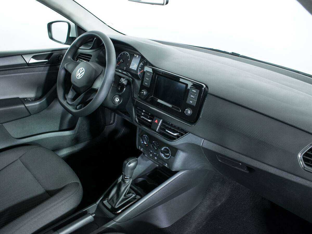 Купить Volkswagen Polo с пробегом. Фото: #8