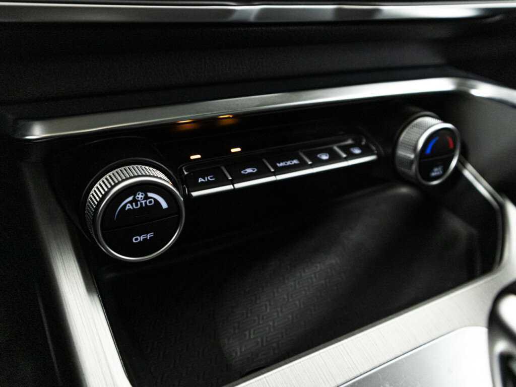 Купить Geely Coolray с пробегом. Фото: #14