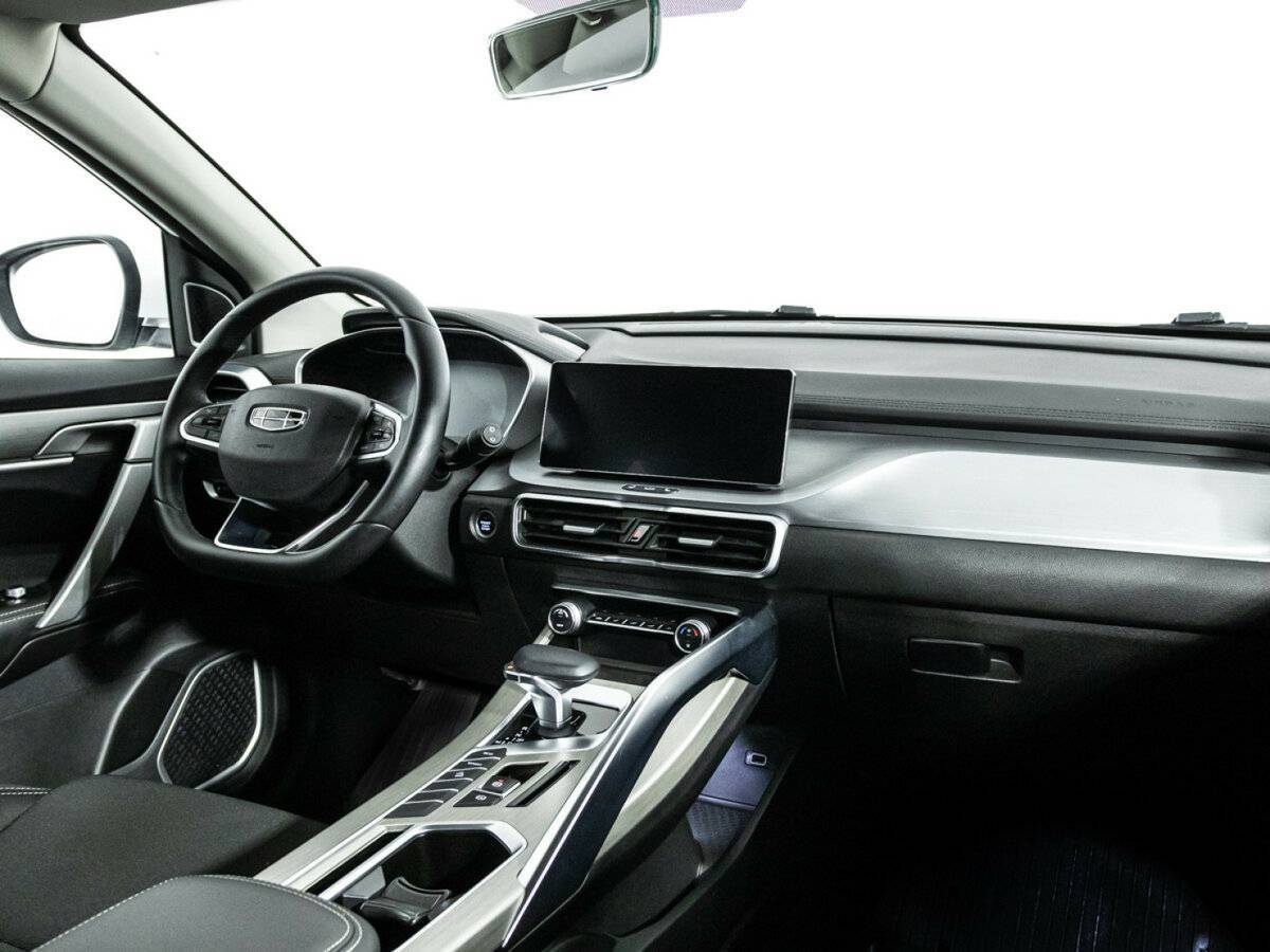 Купить Geely Coolray с пробегом. Фото: #8