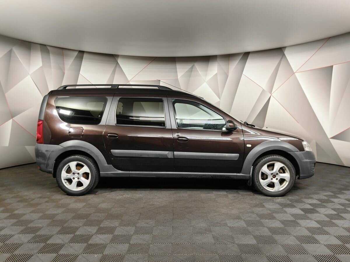 Купить Lada (ВАЗ) Largus с пробегом. Фото: #5