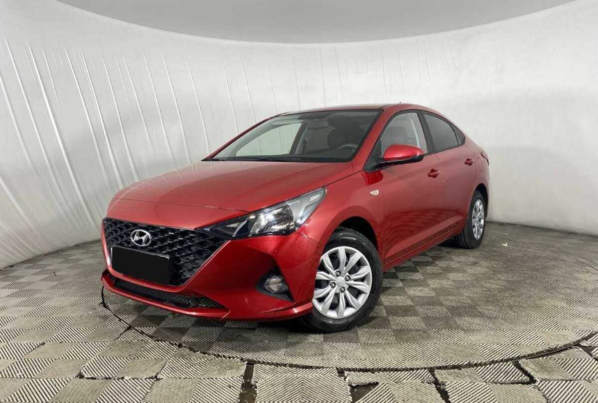 Купить Hyundai Solaris с пробегом. Посмотреть фото