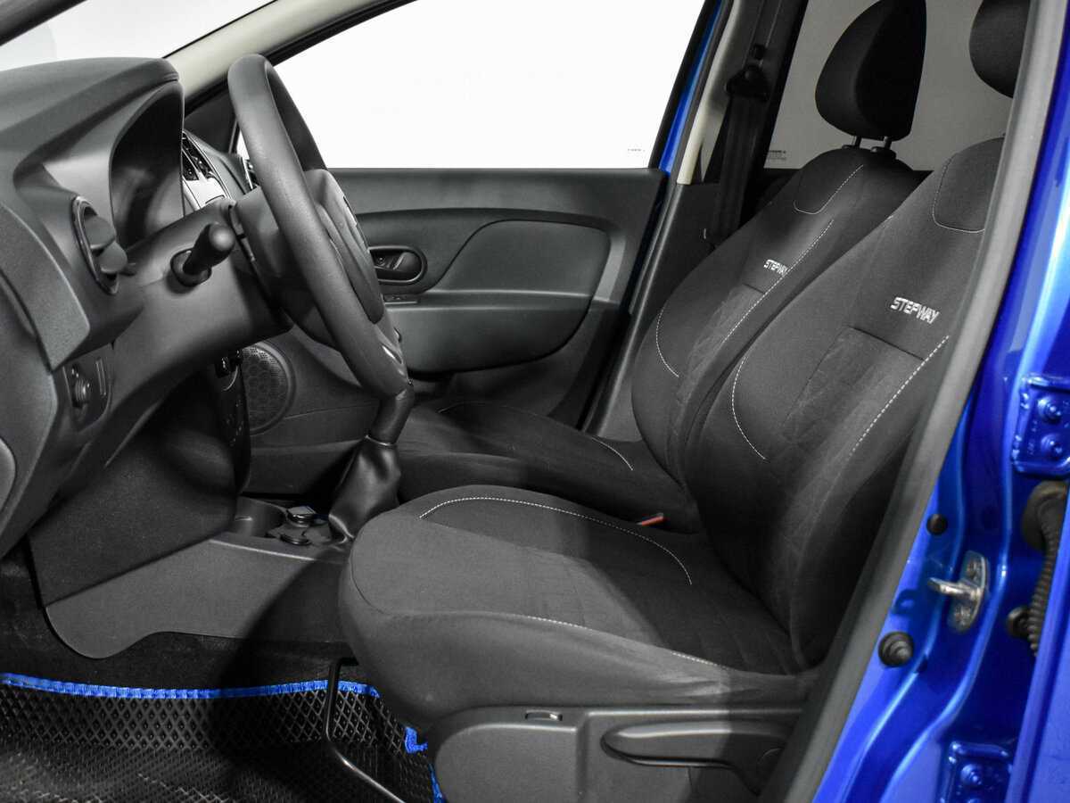 Купить Renault Sandero с пробегом. Фото: #10