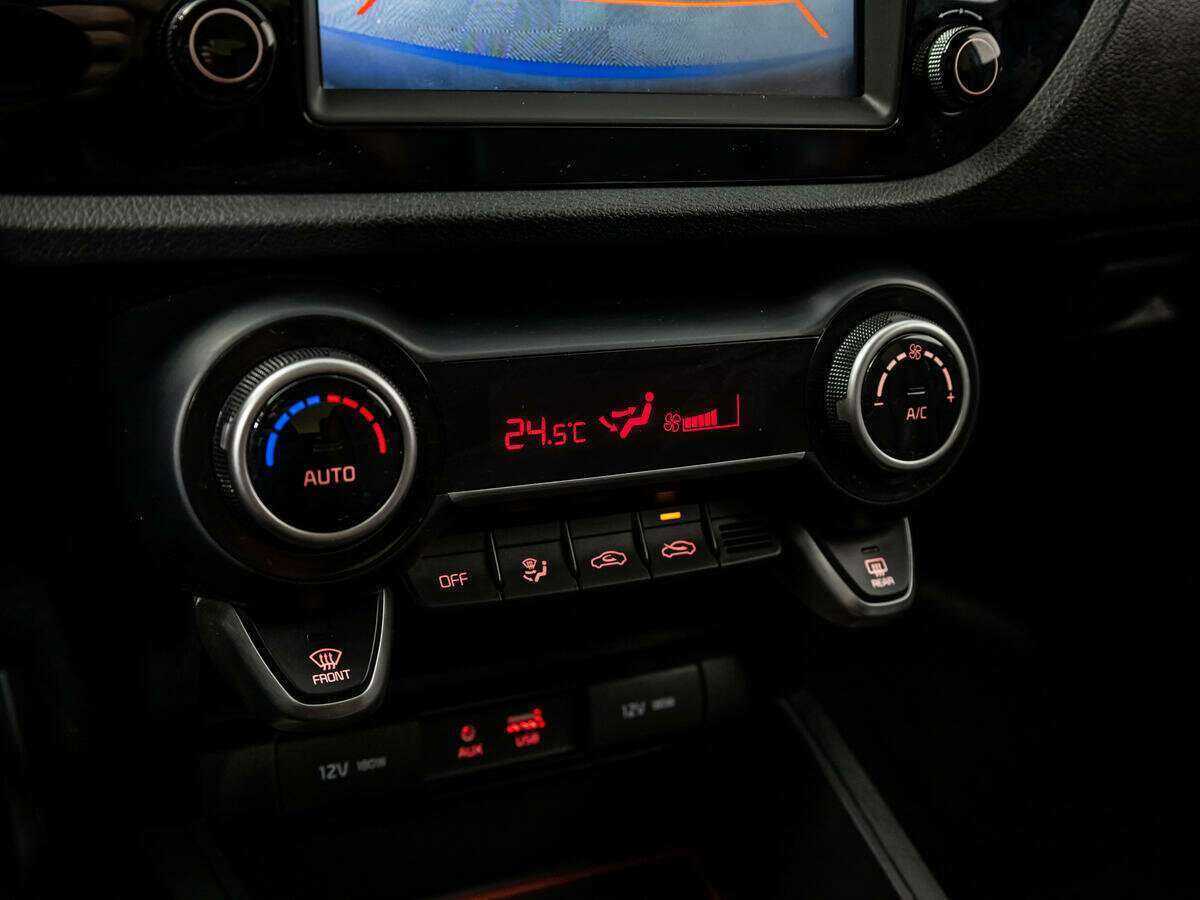 Купить Kia Rio с пробегом. Фото: #15