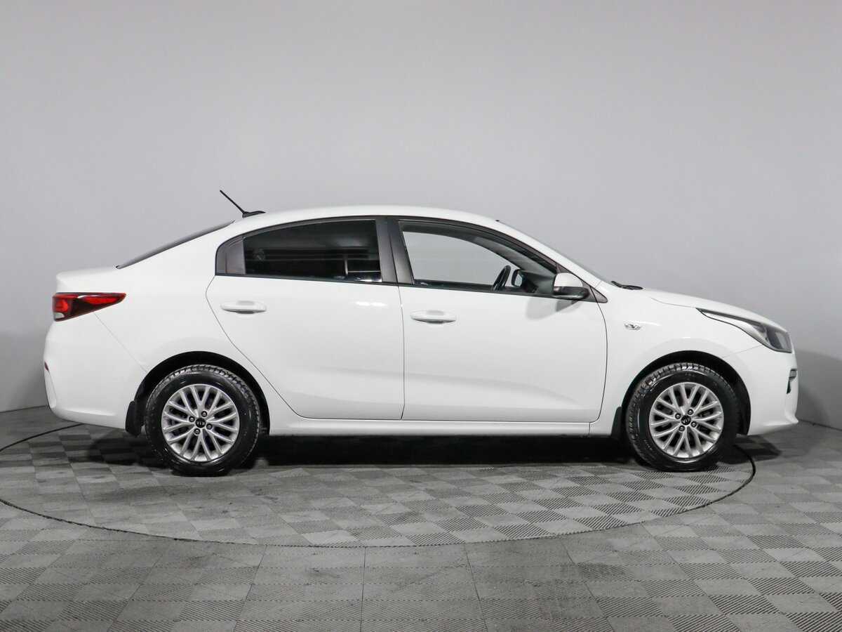 Купить Kia Rio с пробегом. Фото: #3