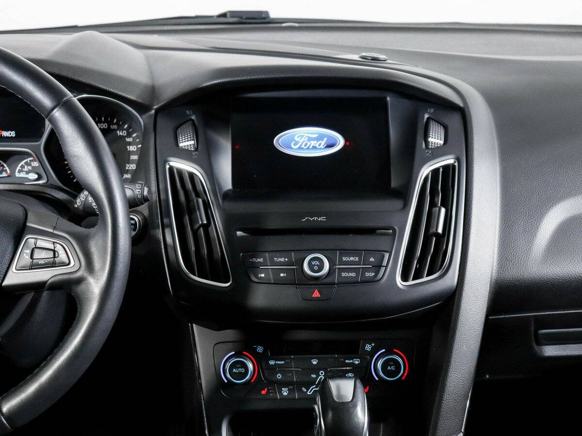 Купить Ford Focus с пробегом. Фото: #12