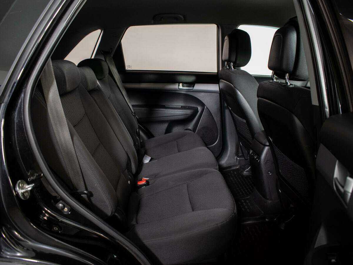 Купить Kia Sorento с пробегом. Фото: #8