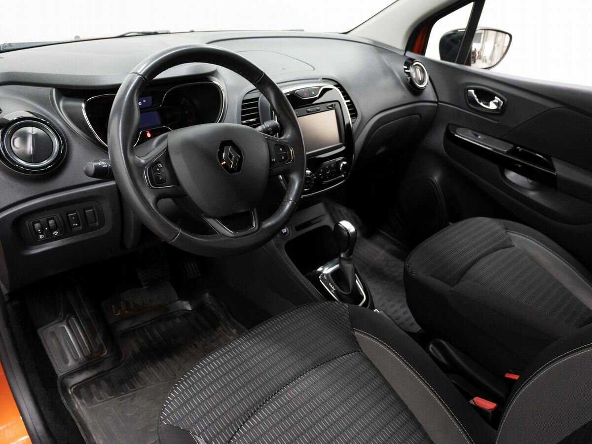 Купить Renault Kaptur с пробегом. Фото: #6