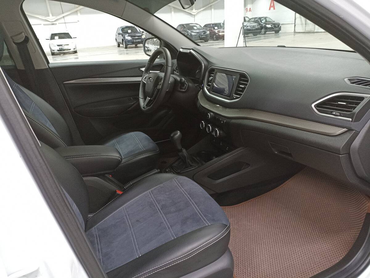 Купить Lada (ВАЗ) Vesta с пробегом. Фото: #10