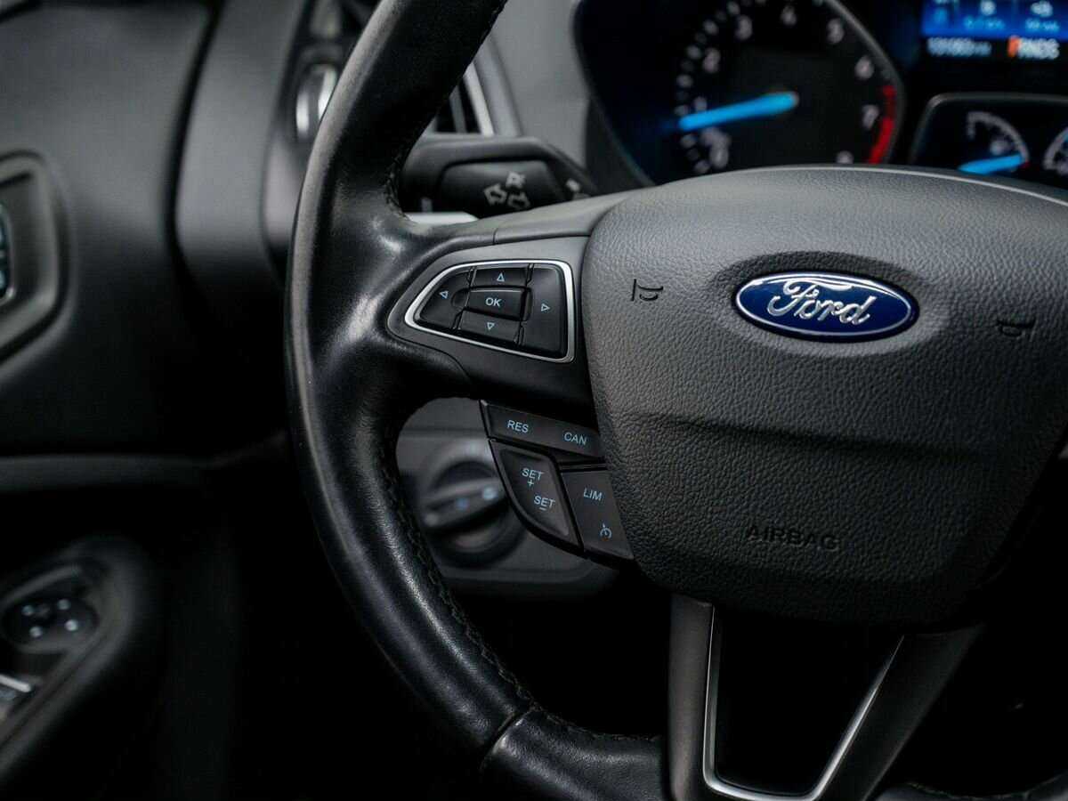Купить Ford Kuga с пробегом. Фото: #15